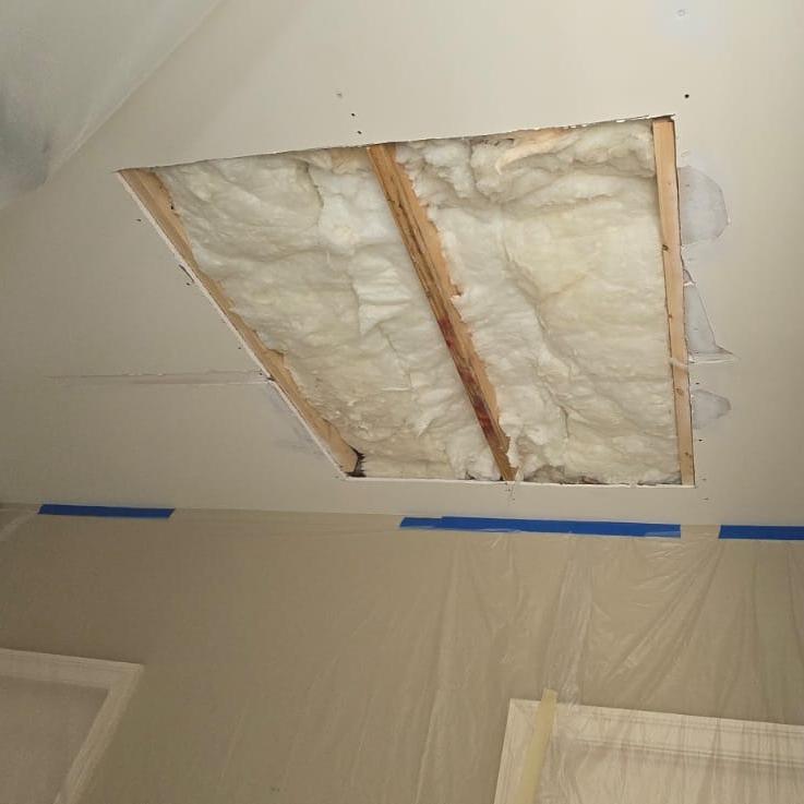 bedroom ceiling before
